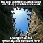 Lo tau kan do'anya apa? 😂😨 #kuburan #galikubur #mati #meninggal #setan #jin #iblis #hantu #ser...