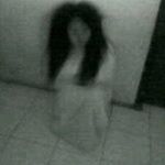 Bayangkan makhluk ini lagi ada di kamar kamu 😨
#hantu #setan #kuntilanak #terseram #seram #serem...
